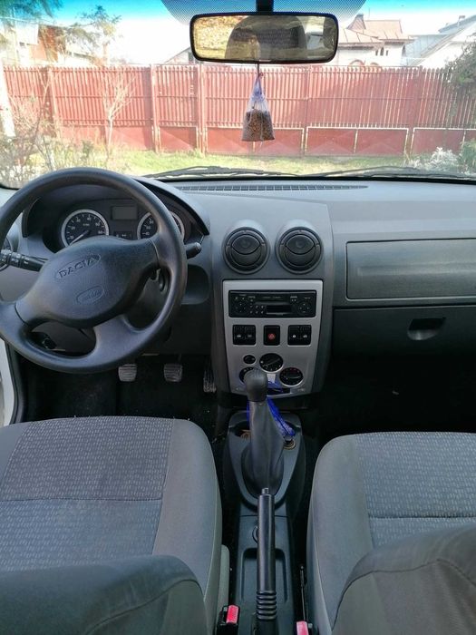 Dacia Logan 2008 benzina +gpl