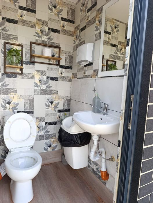 Продава се Заведение в с. Нови хан, Област София-област - 40000 кв.м за 1 €/кв.м - Снимка #12