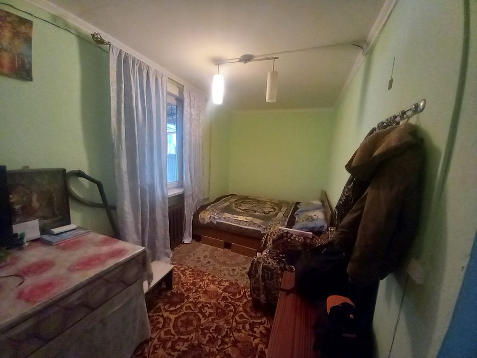 Продаётся 2 х комнатная квартира