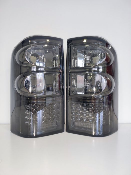 Фонари на Nissan Patrol y61