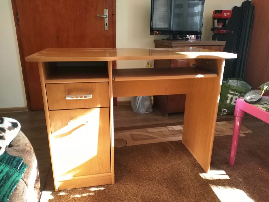 Бюро за компютър