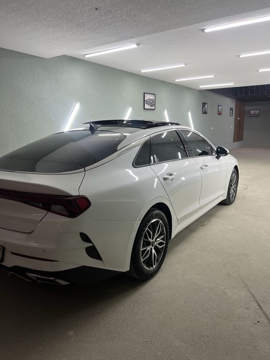 Kia  k5  2022 yil