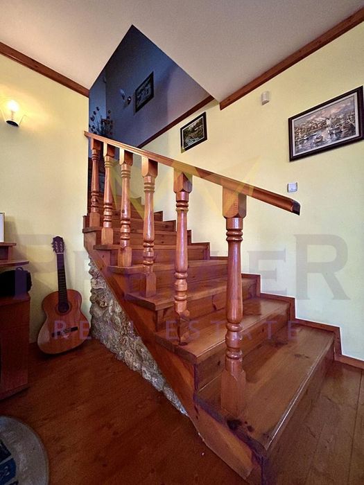 Продава се Къща в Балчик - 360 кв.м за 831 €/кв.м - Снимка #9