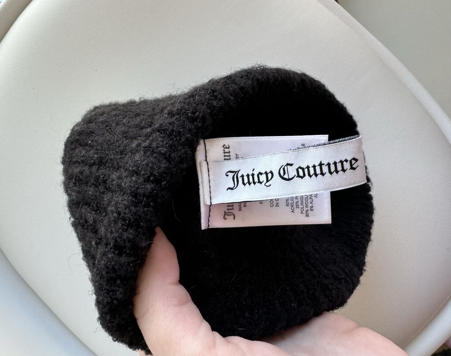 Дамска шапка Juicy Couture