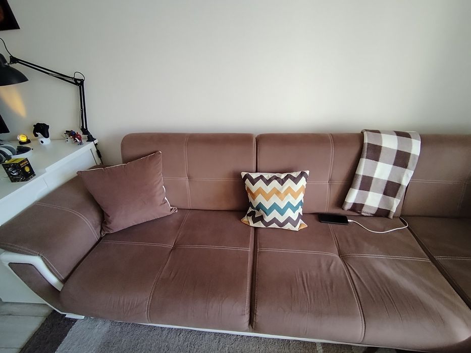 Диван със спална функция и 2 ракли