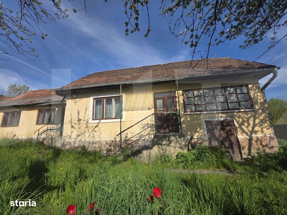 Casa de caramida cu 4 camere