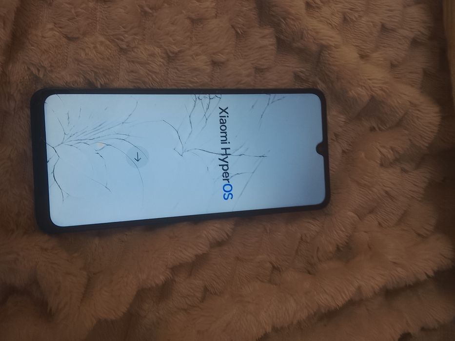 Продавам телефон redmi 14c
