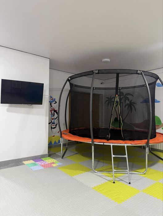 Услуги няни на час круглосуточно