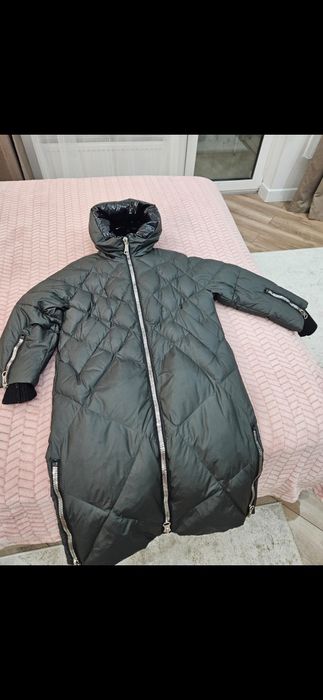 Продается пуховик