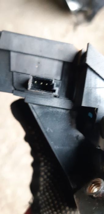 Брава за заден капак Мерцедес Ц класа W203, Е класа W211