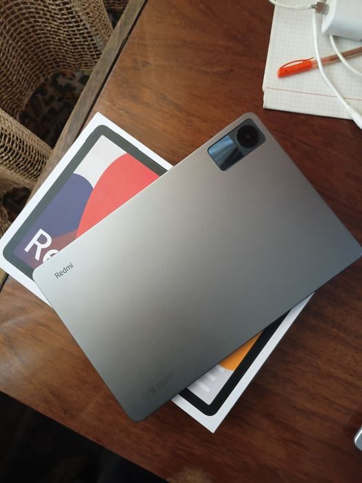 Продам планшет redmi pad se
