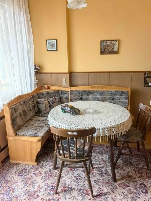 ул. Самуил тристаен -117кв.м. обзаведен с таван и маза