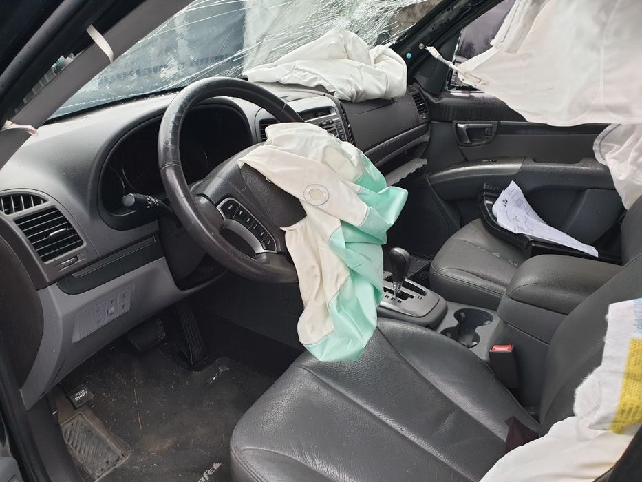 Продавам на части Хюндай Санта Фе 2.2 credit 2011г,197кс,Автомат