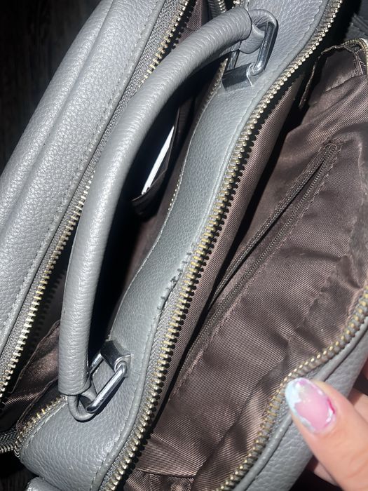 Кожена дамска чанта