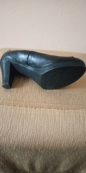 Дамски обувки естествена кожа