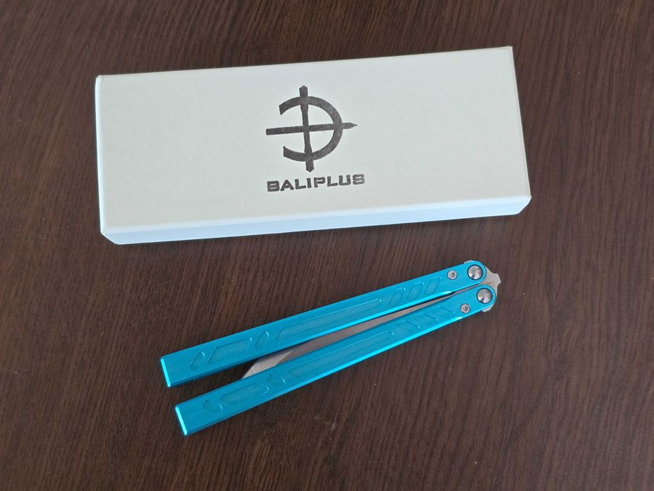 Baliplus Barebones Balisong (Tanto) – Пеперуда, Циан