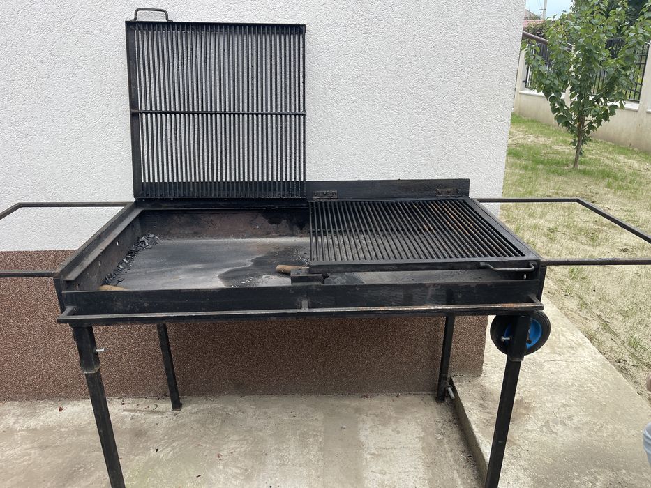 Food truck/street food/afacere la cheie