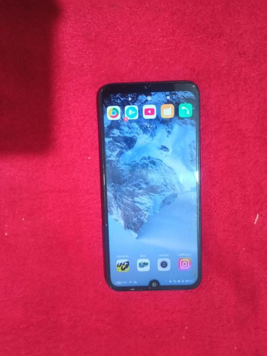 Redmi Not 7 sotiladi srochni