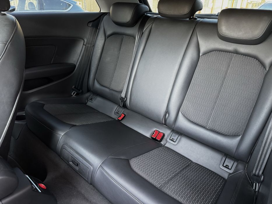 Audi A 3 Automat,piele,led,navi,schimburi !