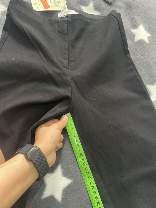 Черен еластичен панталон