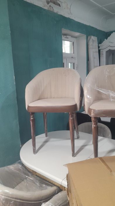 Кухонный стол стулья. Kuxonniy stol stul