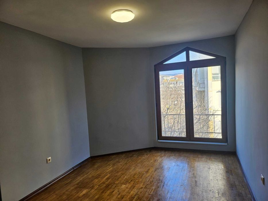 Продава се Двустаен апартамент в Варна, Лятно кино Тракия - 64 кв.м за 997 €/кв.м - Снимка #9