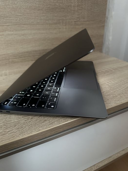 macbook air m1 • Anunturi gratuite • OLX.ro