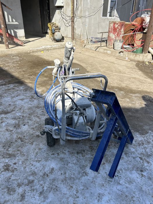 Безвоздушный распелитель краски