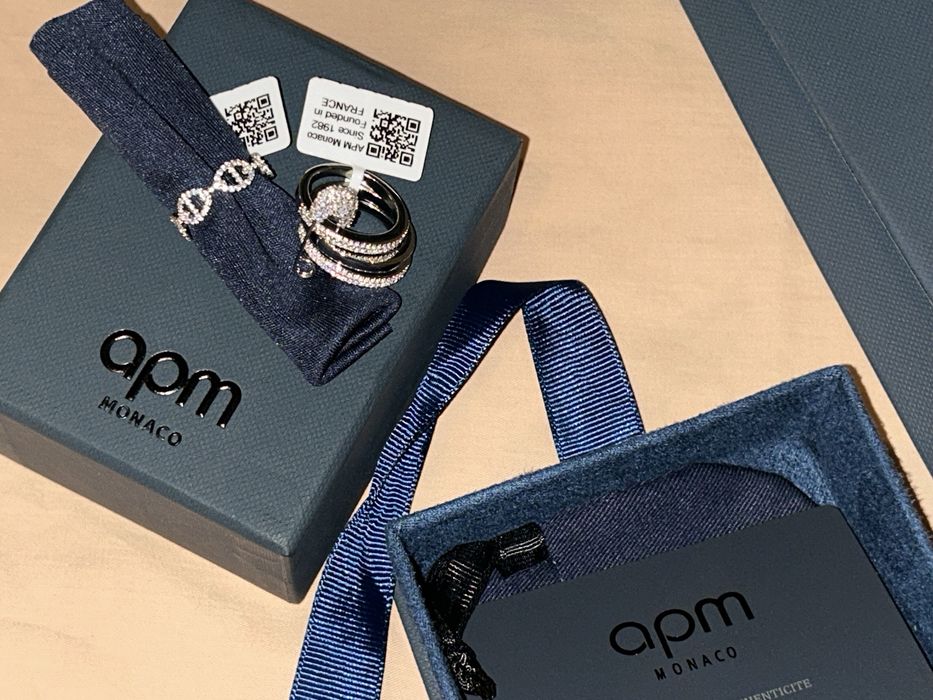 Кольцо от apm monaco