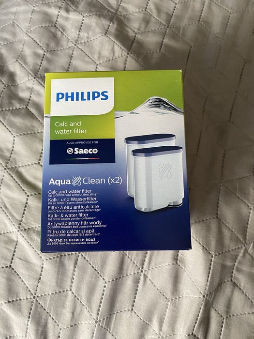 Кафеавтомат Philips 4300 с LatteGo пяна с каничка за мляко