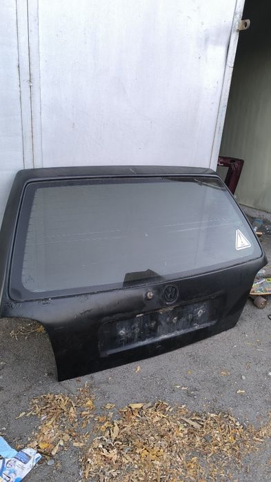 Продам кузовные детали гольф 3