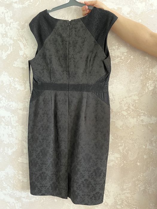 Продам коктейльное платье