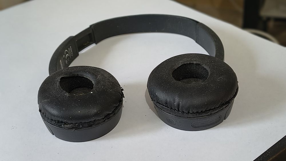 Casti Sony MDR-ZX220BT