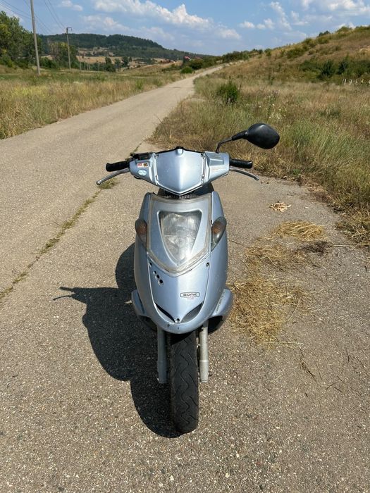 Aprilia sonic 50