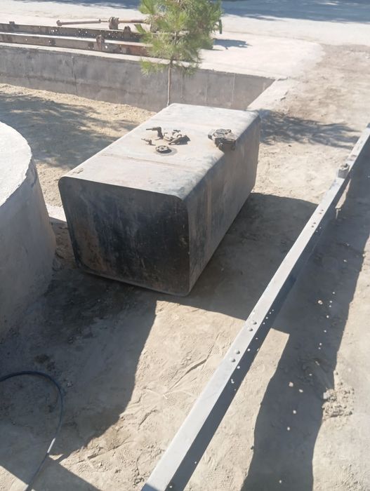 Salarka baki sotiladi maz moshinaniniki