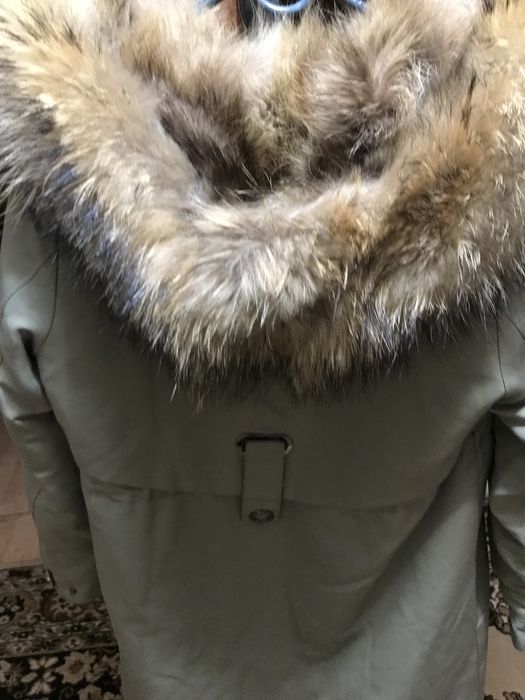 Продам женскую парку