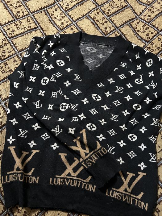 отдам женские вещи