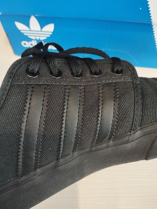 Adidas Seeley marime 43