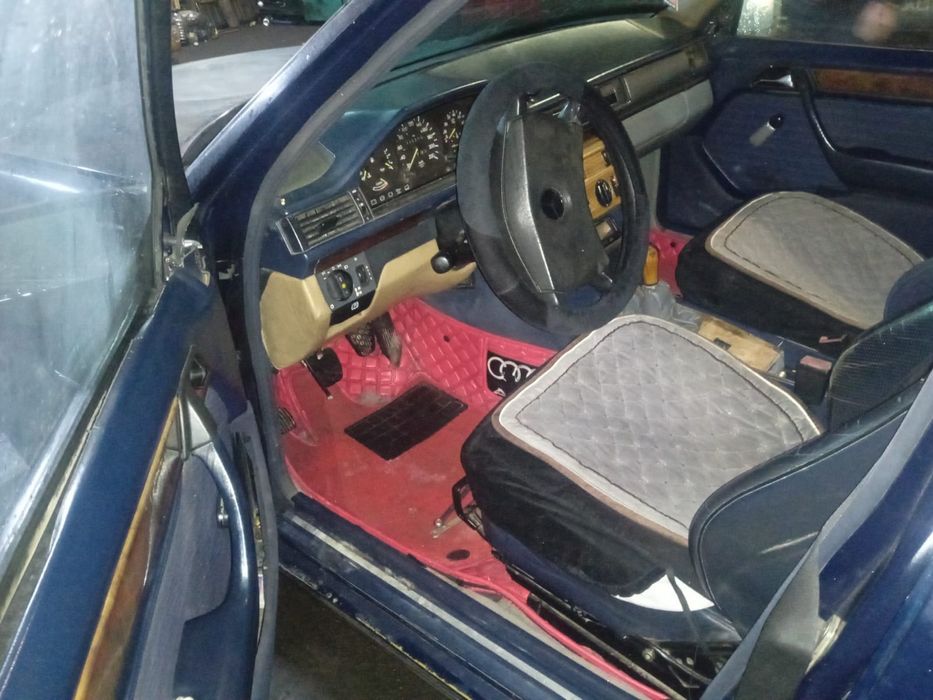 Ассаламалеикум Продам Мерседес 124