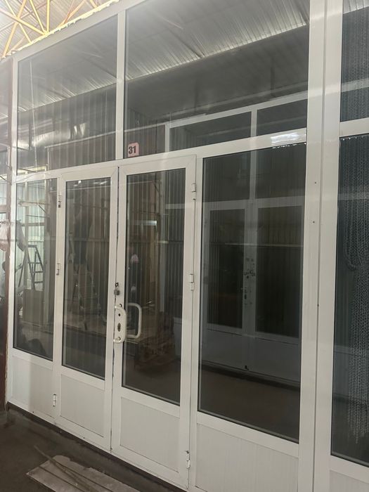 Продаются 3 пластиковые двери