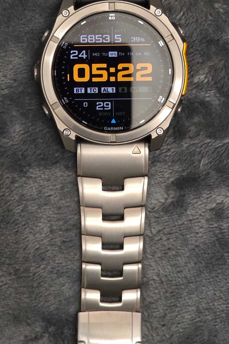 Garmin Fenix 8 display amoled sapphire, titan, 51 mm cu garantie