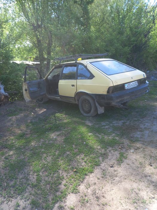 Продам Машину срочно