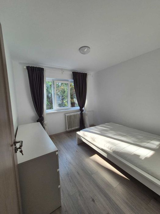 Închiriere apartament 4 camere- zona Politehnicii