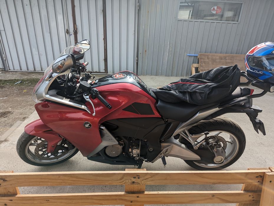 Honda vfr 1200f 2010