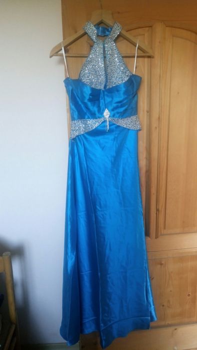 Бална рокля М размер. Нова