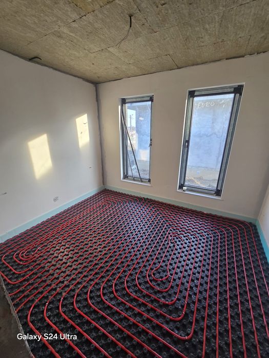 Vând Case in comuna Curtisoara jud.Olt