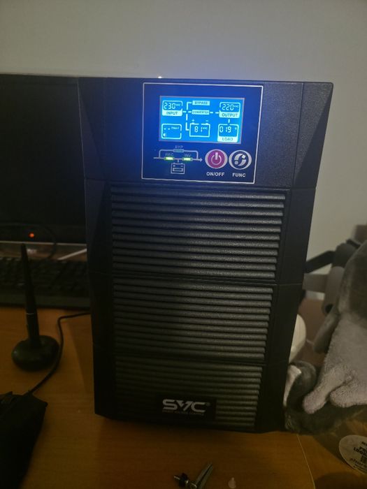 UPS/ИБП SVC PTS-2KL-LCD онлайн (двойного преобразования)