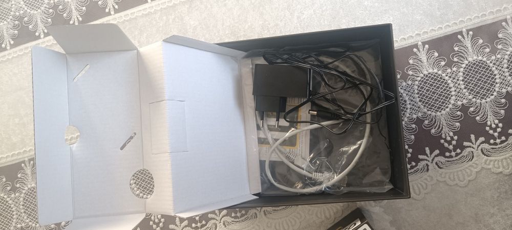 Продаю Beeline, 4G Wi-Fi Роутер