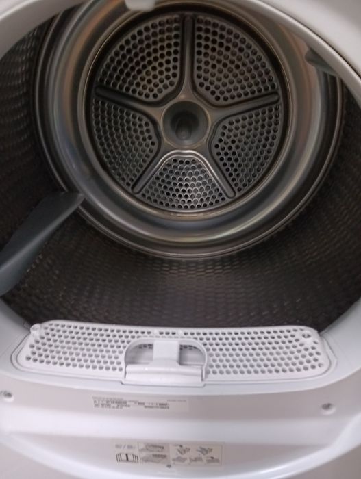 Последен модел сушилня с термопомпа Бош Bosch Serie 8 A+++ WI-FI 8кг