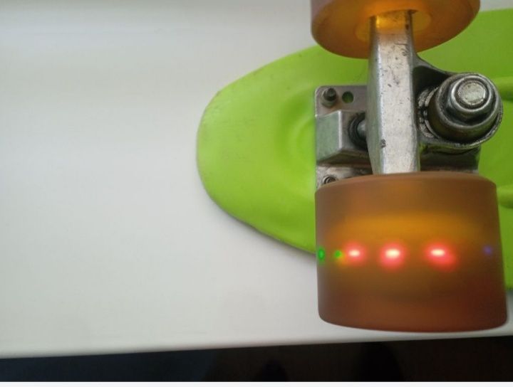 Продам детский скейтборд